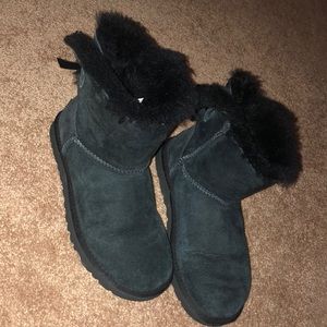 Black Bow Uggs